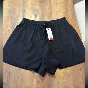 Black Women's Linen Shorts